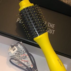 Like-new Dry Bar Double-Shot blow dryer brush